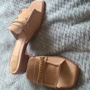 Vince Camuto Jenivey Mule Sandal